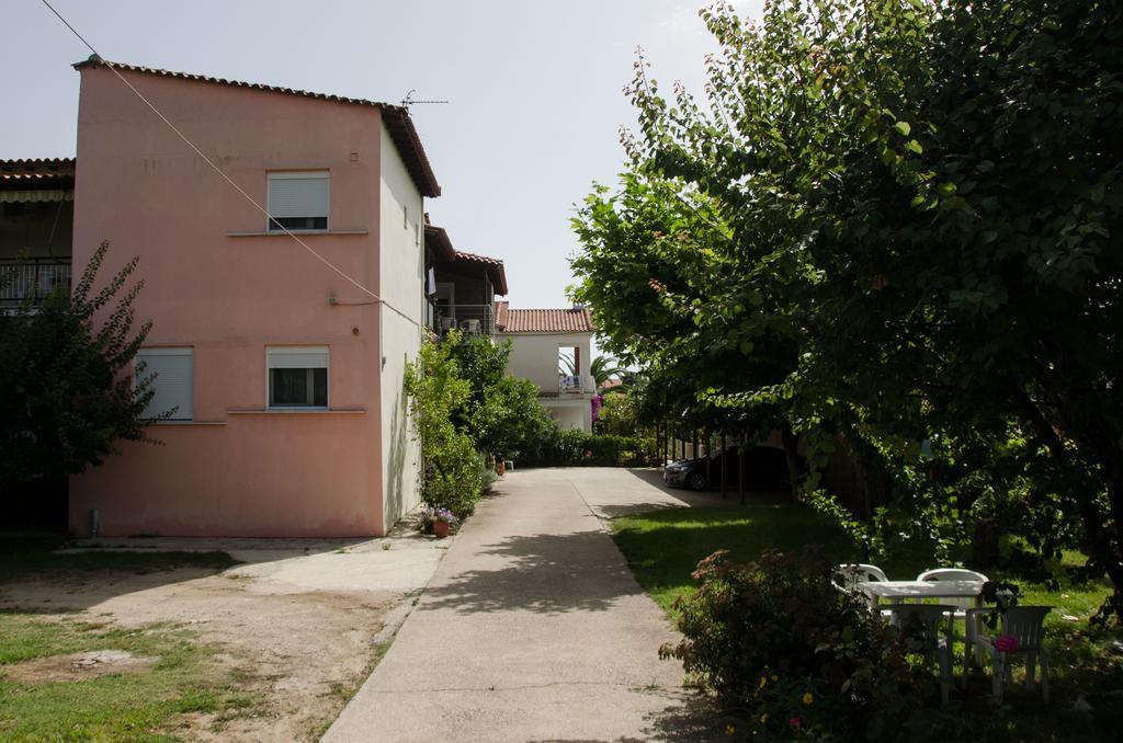 Ioannis Avrades Apartments 아기아캄포스 외부 사진